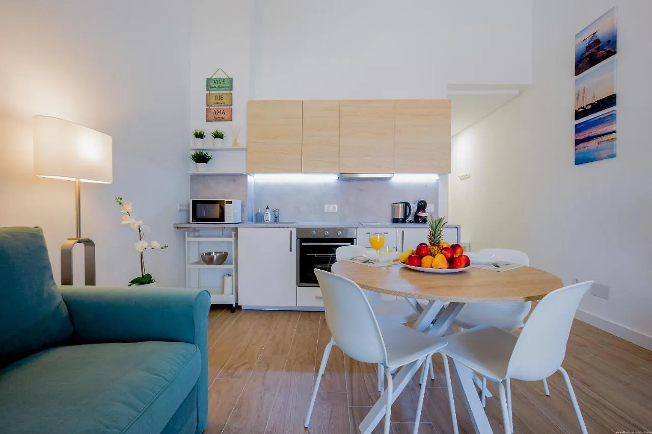 Bright & Stylish Apartment In Chipeque, Los Cristianos Arona  Spanien